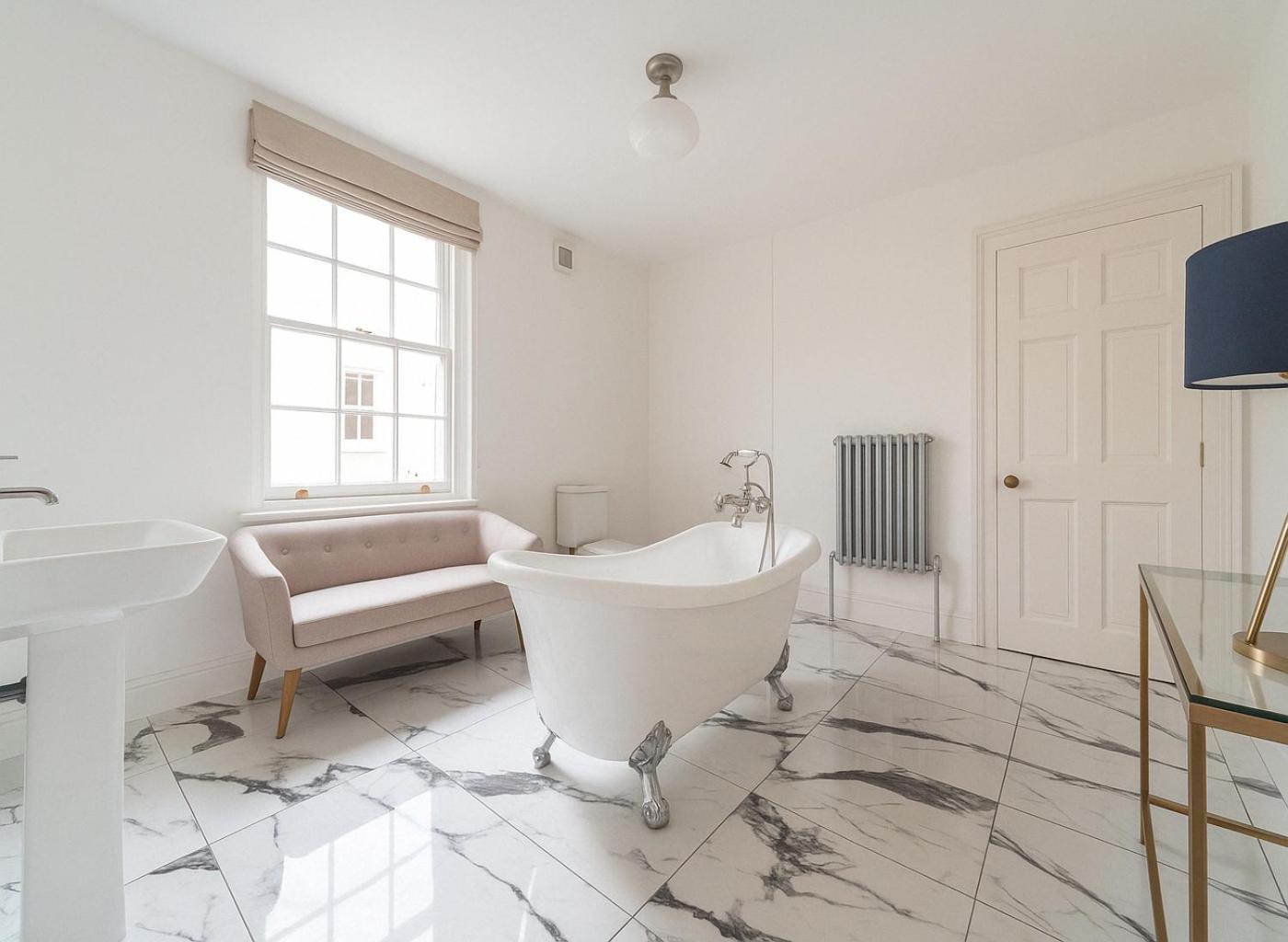 Spacious In New Cross * London
